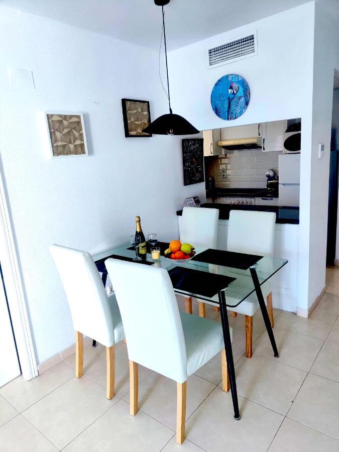 Апартаменты La Playa Blanca 1 Orbiplaya, Pool, Beach Front, Wifi Торевьиа Экстерьер фото
